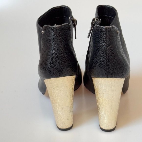 CIRCUS by Sam Edelman Shoes Black Leather Gold Block Heel Bootie Womans 8M - Picture 3 of 12